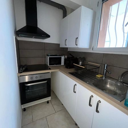 קרקראן Charmant Bas De Villa Avec Terrasse A Proximite De La Plage Et Du Port מראה חיצוני תמונה