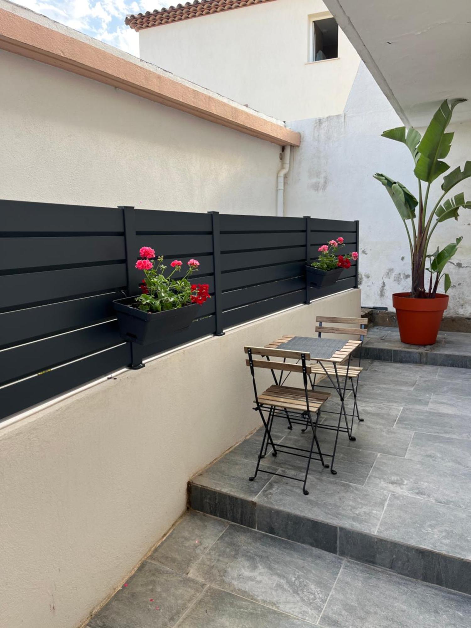 קרקראן Charmant Bas De Villa Avec Terrasse A Proximite De La Plage Et Du Port מראה חיצוני תמונה
